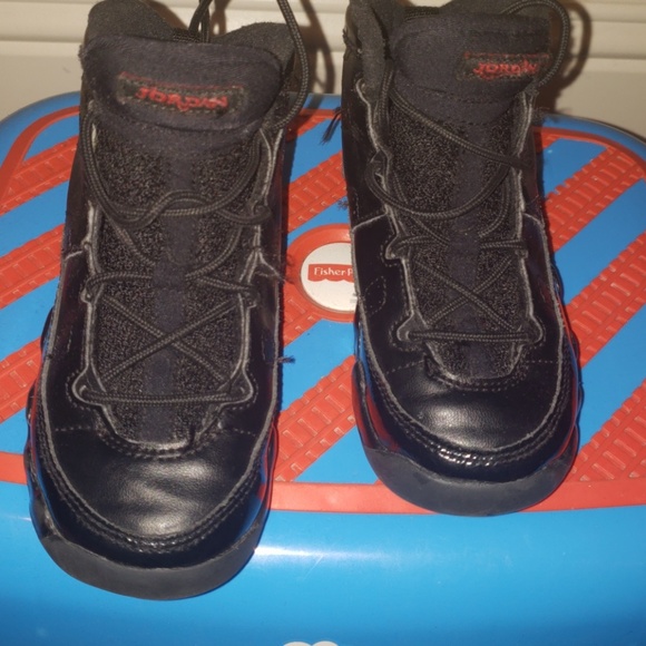 Retro Jordans - Picture 2 of 4